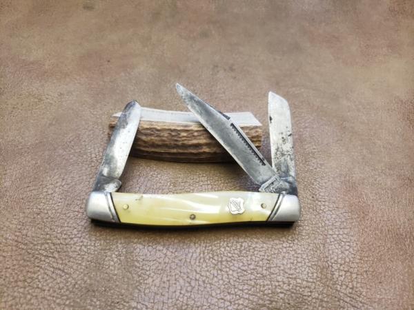 Vintage john primble Belknap stockman