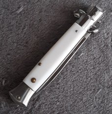 Vintage 1980's Edge Co. Stiletto white pearl mint/NOS!