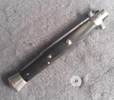 Vintage 1960's 13" Horn Stiletto 