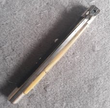 Vintage 1960's 13" Horn Stiletto 