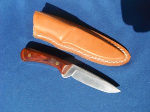 Rare WESTERN USA W83 hunting knife With leather sheath.  wood handle. Skinning/Hunting/Camping knife