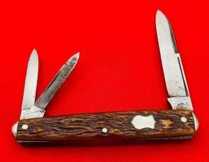 Vintage REMINGTON UMC MADE IN U.S.A. 3-Blade Splitback Whittler Pocket Knife c.1924-1933 Jigged Bone
