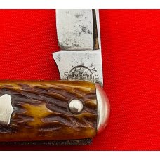Vintage REMINGTON UMC MADE IN U.S.A. 3-Blade Splitback Whittler Pocket Knife c.1924-1933 Jigged Bone Vintage REMINGTON UMC MADE IN U.S.A. 3-Blade Splitback Whittler Pocket Knife c.1924-1933 Jigged Bone