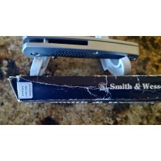 SMITH & WESSON S.W.A.T. KNIFE SW-4000 DISCONTINUED ALUMINUM, ONE SS BLADE W/ THUMB SCREW 4 3/4" NIB