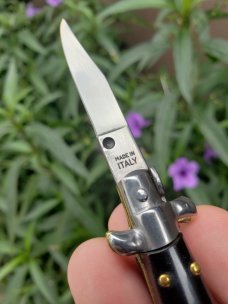4.5" swivel bolster mini Italian. 4.5" swivel bolster mini Italian.