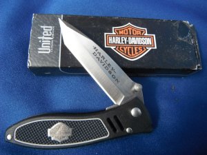 2005 UNITED CUTLERY CRYOEDGE HARLEY DAVIDSON FRED CARTER DESIGN POCKET KNIFE NOS/NIB NEW in BOX
