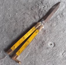 Vintage 1980's Gold Acrylic Pakistan Excellent/NOS!