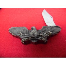 RARE TO FIND BRASS EAGLE POCKET KNIFE HAS STARS AND STRIPES TANTO BLADE & BOX DETAILED EAGLE 2 SIDES RARE TO FIND BRASS EAGLE POCKET KNIFE HAS STARS AND STRIPES TANTO BLADE & BOX DETAILED EAGLE 2 SIDES