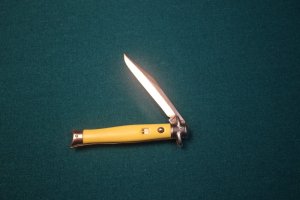 Shur-Snap – Colonial Fish Tail - Switchblade 