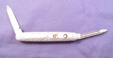 Schrade Walden Automatic Gentleman's Knife Schrade Walden Automatic Gentleman's Knife