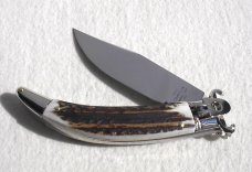NEW A.G.A. CAMPOLIN GENUINE STAG LEVER LOCK SHELL PULLER NICKEL SILVER BOLSTERS ONLY 300 MADE NEW A.G.A. CAMPOLIN GENUINE STAG LEVER LOCK SHELL PULLER NICKEL SILVER BOLSTERS ONLY 300 MADE