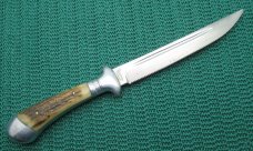 Nice Stag Handled Pre 1964 Puma Sheath Knife. ...............................................(4943)