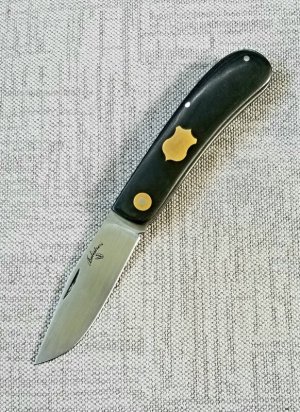 Vincenzo Balistreri Custom Shadow Trapper, 3.75".. thats carbon like 1095,Black micarta,brass shield