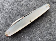 WARDS MADE in USA Master Quality Pearl Pen WARDS MADE in USA Master Quality Pearl Pen