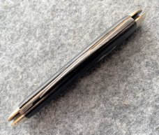 NEW YORK KNIFE CO. Hammer Brand Dog Leg Wharncliffe Pen Knife NEW YORK KNIFE CO. Hammer Brand Dog Leg Wharncliffe Pen Knife