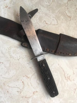 RARE J. RUSSELL GREEN RIVER BOWIE HUNTER