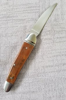 Ohta Mammoth Ivory Serpentine Wharncliff Jack..3 5/8"..Cpm154..Fluted Integral Bolsters & end caps Ohta Mammoth Ivory Serpentine Wharncliff Jack..3 5/8"..Cpm154..Fluted Integral Bolsters & end caps