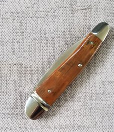 Ohta Mammoth Ivory Serpentine Wharncliff Jack..3 5/8"..Cpm154..Fluted Integral Bolsters & end caps Ohta Mammoth Ivory Serpentine Wharncliff Jack..3 5/8"..Cpm154..Fluted Integral Bolsters & end caps