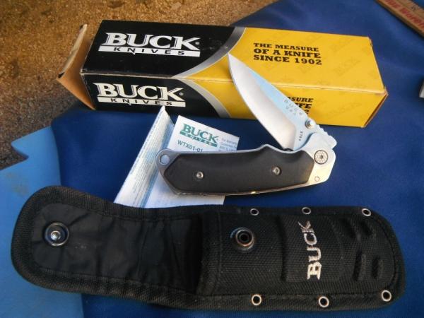 BUCK USA Alpha Hunter Pocket Knife 279.   Discontinued.    With Box, Papers & Sheath. MADE IN USA!!!