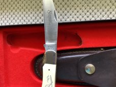Schrade USA Scrimshaw Folding Hunter SC 508 Schrade USA Scrimshaw Folding Hunter SC 508