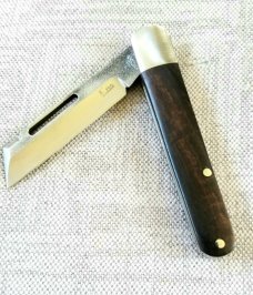 K'roo Custom Sheepsfoot Sleeveboard.3.75" N690..brut de force look...Zebrawood Scales..Scagel cut K'roo Custom Sheepsfoot Sleeveboard.3.75" N690..brut de force look...Zebrawood Scales..Scagel cut