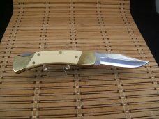 SCHRADE U.S.A. 507SC SCRIMSHAW DUEL FIGHTING RAMS VINTAGE NEW IN BOX LOCKBACK KNIFE, SHEATH & PAPERS SCHRADE U.S.A. 507SC SCRIMSHAW DUEL FIGHTING RAMS VINTAGE NEW IN BOX LOCKBACK KNIFE, SHEATH & PAPERS