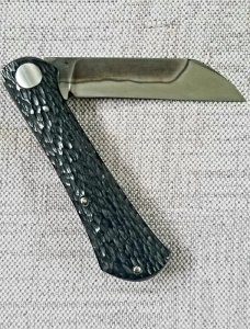 B.Chrisman Raven Shadow Custom...3.75"...W2 with Hamon...Jigged black micarta...coa and pouch B.Chrisman Raven Shadow Custom...3.75"...W2 with Hamon...Jigged black micarta...coa and pouch