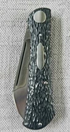 B.Chrisman Raven Shadow Custom...3.75"...W2 with Hamon...Jigged black micarta...coa and pouch B.Chrisman Raven Shadow Custom...3.75"...W2 with Hamon...Jigged black micarta...coa and pouch
