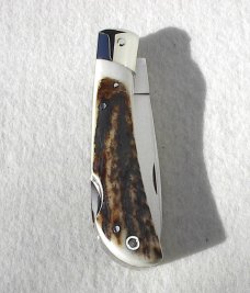 NOS VINTAGE FIRST RUN GENUINE STAG ITALIAN AKC AUTO SPEED HUNTER 3 BLADE WITH ORIGINAL SHEATH 