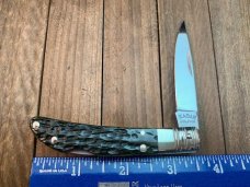 Kabar Dolphin Green Jigged Bone 1989 Kabar Dolphin Green Jigged Bone 1989