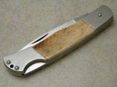 Parker Cut Co Bone "Wolf Hed" Smooth Bone Lockback Knife in Box Parker Cut Co Bone "Wolf Hed" Smooth Bone Lockback Knife in Box