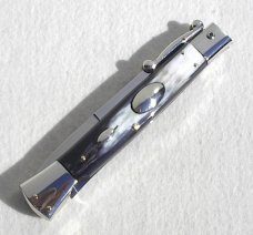 A.G.A. CAMPOLIN 33CM/13" BRAZILIAN HORN OVAL SWINGUARD, NICKEL SILVER BOLSTERS, CERTIFICATE & POUCH