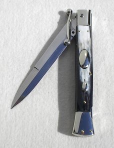 A.G.A. CAMPOLIN 33CM/13" BRAZILIAN HORN OVAL SWINGUARD, NICKEL SILVER BOLSTERS, CERTIFICATE & POUCH