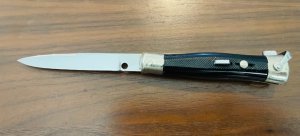 French or Spanish Lockback