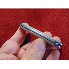 VINTAGE HIBBARD , SPENCER , BARTLETT , CHICAGO ILL. OVB GENTS KNIFE GENUINE PEARL VINTAGE HIBBARD , SPENCER , BARTLETT , CHICAGO ILL. OVB GENTS KNIFE GENUINE PEARL