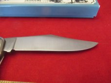 Schrade Scrimshaw Folding Hunter Model # 524SC Schrade Scrimshaw Folding Hunter Model # 524SC
