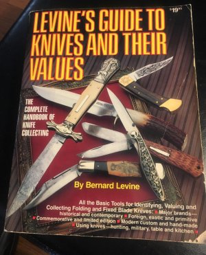 LEVINES QUIDE ON COLLECTIBLE KNIVES