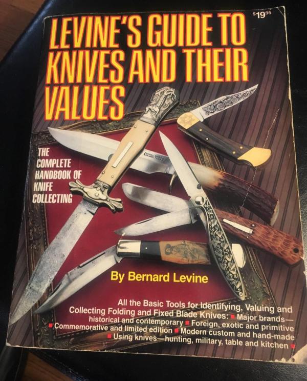 LEVINES QUIDE ON COLLECTIBLE KNIVES