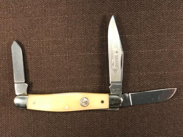 Boker Tree Brand Solingen Stockman in Smooth White Bone NIB Boker Tree Brand Solingen Stockman in Smooth White Bone NIB