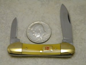 Robt Klaas Kissing Crane Solingen Germany Yellow 2926 Butterbean/Mini Canoe Knife c.1978