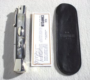 A.G.A. CAMPOLIN 33CM/13" BRAZILIAN HORN OVAL SWINGUARD, NICKEL SILVER BOLSTERS, CERTIFICATE & POUCH