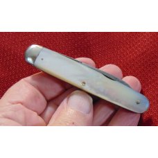 OLD VINTAGE I*XL GEORGE WOSTENHOLM SHEFFIELD ENGLAND WHITTLER GENUINE PEARL 1840/1890 OLD VINTAGE I*XL GEORGE WOSTENHOLM SHEFFIELD ENGLAND WHITTLER GENUINE PEARL 1840/1890