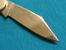 VINTAGE WINCHESTER TRADEMARK FANCY FIGURAL LADYLEG FOLDING POCKET KNIFE KNIVES OLD VINTAGE WINCHESTER TRADEMARK FANCY FIGURAL LADYLEG FOLDING POCKET KNIFE KNIVES OLD
