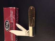 1997 CASE XX USA 62009 1/2 SS GREEN BONE HANDLE LIMITED EDITION 1 OF 2500 BARLOWS NEW IN BOX 1997 CASE XX USA 62009 1/2 SS GREEN BONE HANDLE LIMITED EDITION 1 OF 2500 BARLOWS NEW IN BOX