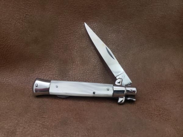 Vintage Made in Italy 8"  lockback stiletto