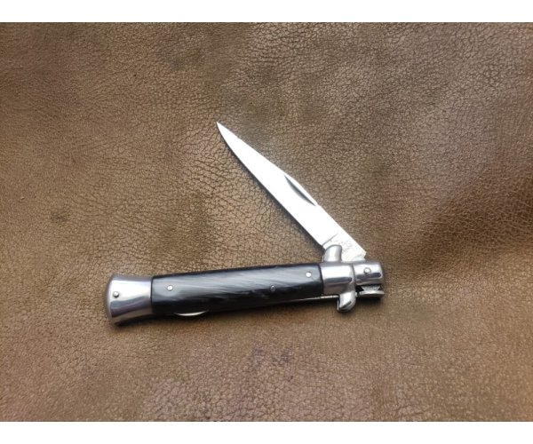 Vintage T.C Co M. Italy 8"  lockback stiletto