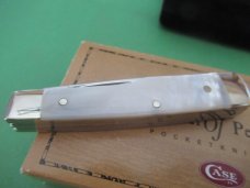 Case XX 2001 Pearl Gunstock Pattern # 8215 SS Case XX 2001 Pearl Gunstock Pattern # 8215 SS