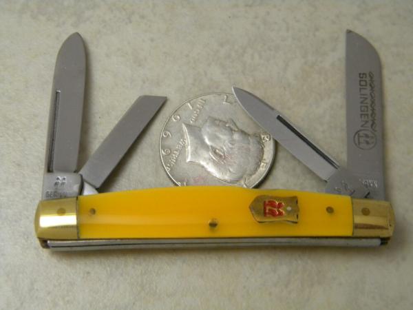 Robt Klaas Kissing Crane Solingen Germany Yellow 1446 Congress Knife c.1981