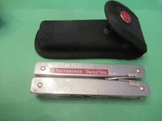 Victorinox Swiss tool