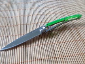 Deejo Knife-Very Unique